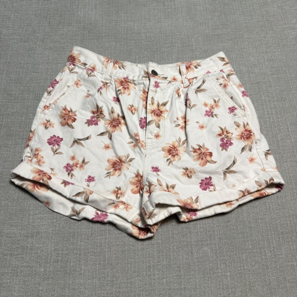 American Eagle Floral Mom Short Size 8 White Denim High Waisted Boho Cottagecore